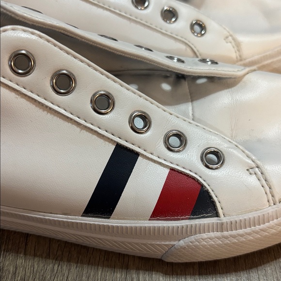 Tommy Hilfiger White Sneakers with Red and Blue Accents - Picture 3 of 7